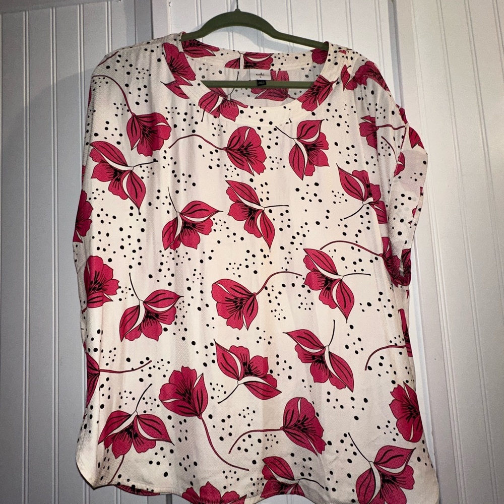 CAbi Pink Floral Women's Blouse